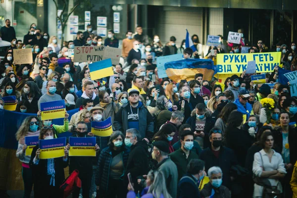 Porto Portugal Feb 2022 Demonstration Mot Den Ryska Invasionen Ukraina — Stockfoto