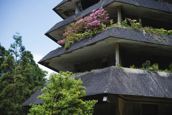 Fragment Van Verlaten Hotel Sete Cidades Het Eiland Sao Miguel — Stockfoto