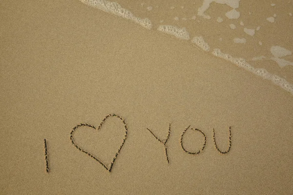 Αγαπώ Γραμμένο Χέρι Στην Άμμο Της Παραλίας — Φωτογραφία Αρχείου