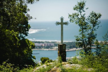 Viana do Castelo, Portekiz 'deki Santa Luzia dağını geç.. 