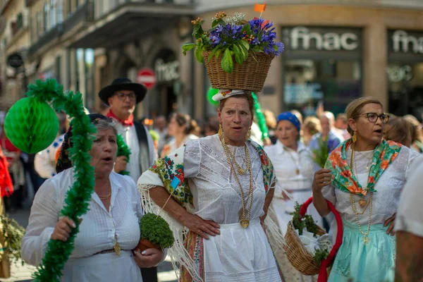 Porto ポルトガル Yul 2022 セントジョン祭りの終わりに伝統的なロシアの間に ラガス ジョアオ Rusgas Sao Joao — ストック写真