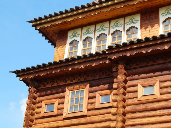 Palacio de madera del zar ruso en Kolomenskoe (Moscú), construido en el siglo XVII. agosto, 2013 . — Foto de Stock