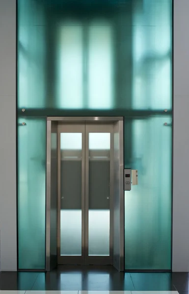 Elevator door — Stock Photo, Image