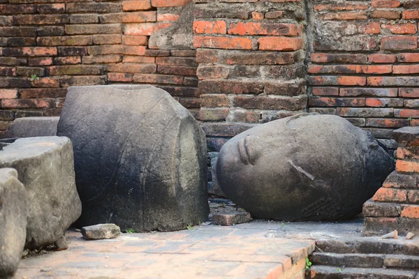 Buddha im wat mahathat — Stockfoto