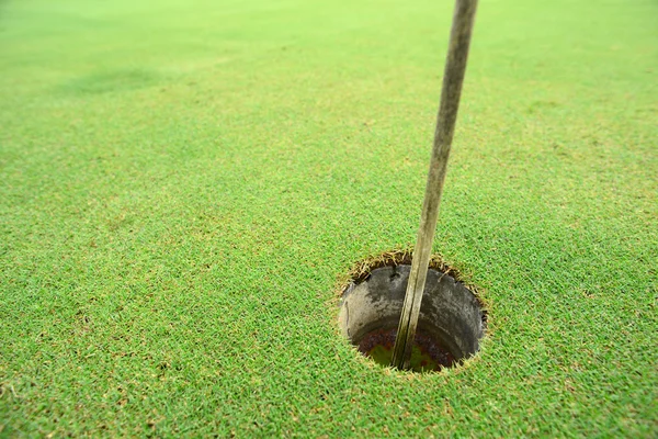Golf hole — Stockfoto