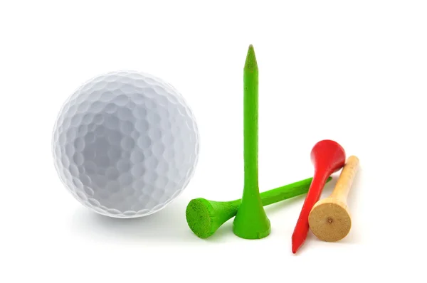 Pelota de golf y tees — Foto de Stock