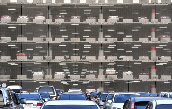 Parking w garażu — Zdjęcie stockowe