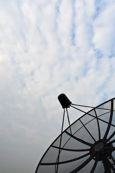 Satellite dish — Stock Photo, Image