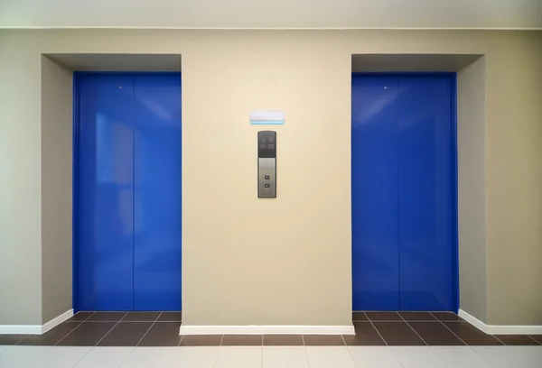 Elevator door — Stock Photo, Image