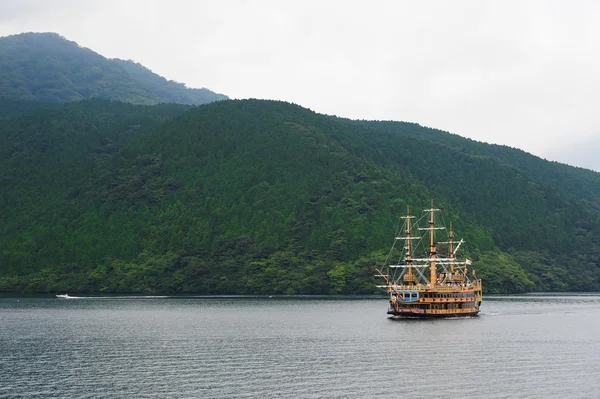 Lake ashi — Stockfoto