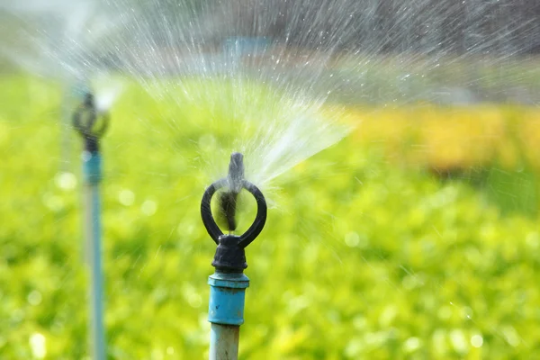 Irrigatore agricolo — Foto Stock
