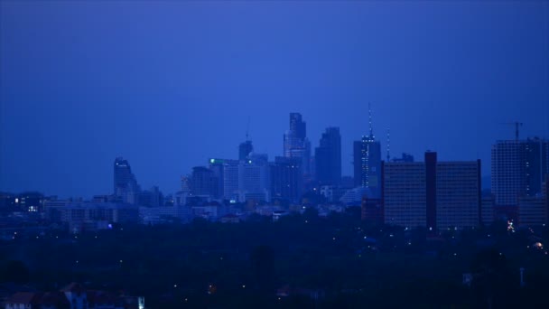 Ciudad de noche — Vídeo de stock