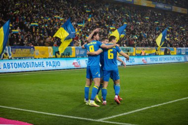 Lviv, Ukrayna - 12 Ekim 2021: Dünya Kupası elemeleri UEFA, Ukrayna ile Bosna-Hersek arasındaki futbol maçı