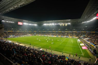 Lviv, Ukrayna - 12 Ekim 2021: Dünya Kupası elemeleri UEFA, Ukrayna ile Bosna-Hersek arasındaki futbol maçı