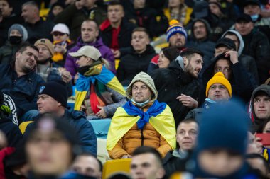 Lviv, Ukrayna - 12 Ekim 2021: Dünya Kupası elemeleri UEFA, Ukrayna ile Bosna-Hersek arasındaki futbol maçı