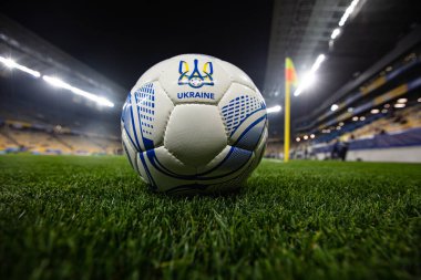 Lviv, Ukrayna - 12 Ekim 2021: Ukrayna Futbol Federasyonu. Dünya Kupası elemeleri UEFA, Ukrayna ile Bosna-Hersek arasında futbol maçı