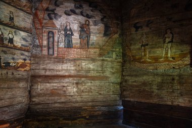 Drohobych, Ukrayna - Temmuz 2021: Drohobych, Ukrayna 'daki St. George Kilisesi' nin içi