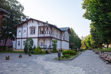 Truskavets, Ukrayna - 7 Temmuz 2021: Truskavets, Ukrayna 'daki antik villa