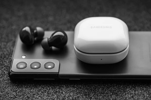 Seul, Güney Kore - 28 Kasım 2021 Samsung Galaksi Tomurcukları 2