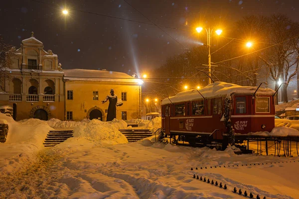 Львов Украина Февраля 2021 Года Старый Трамвай Львове Зимой Ночью — стоковое фото
