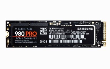 Seul, Güney Kore - 28 Aralık 2021: Samsung SSD 980 PRO 4.0 NVme M.2