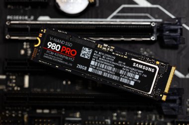 Seul, Güney Kore - 28 Aralık 2021: Samsung SSD 980 PRO 4.0 NVME M.2