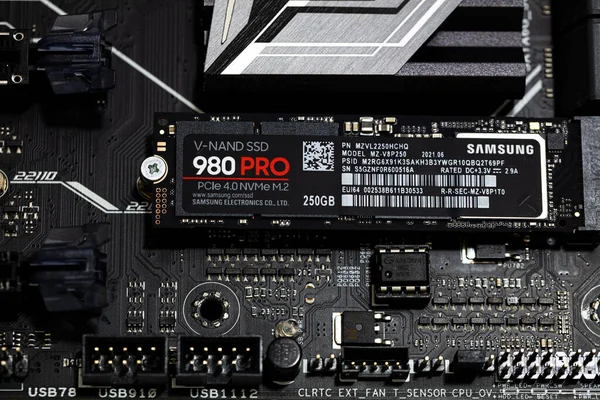 2021 Samsung Ssd 980 Pro Pcle Nvme Motherboard Background — 스톡 사진