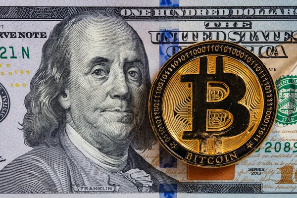 Tasarım amacı için 100 dolarlık arkaplanda Bitcoin