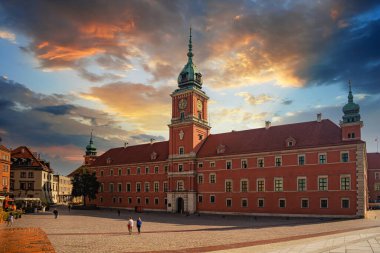 Varşova, Polonya - 21 Ağustos 2017: Varşova Kraliyet Kalesi