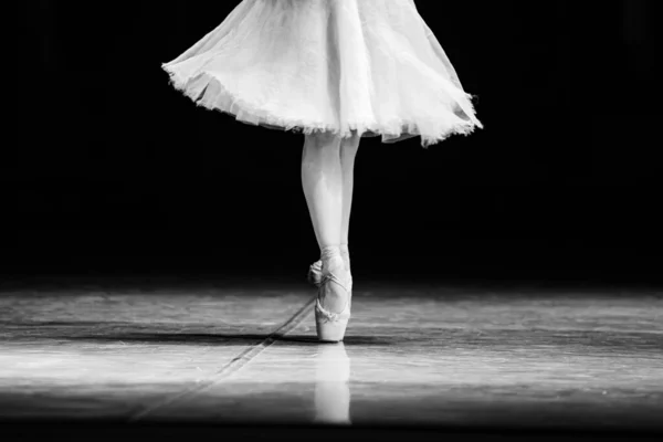 Ballet Esmeralda Gros Plan Jambes Dansantes Papier Peint Ballet — Photo