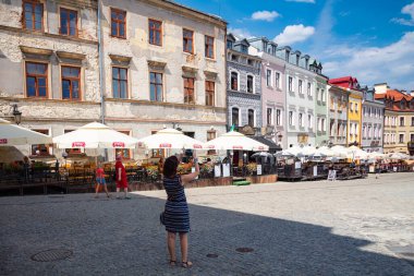 Lublin, Polonya - 19 Ağustos 2017: Lublin Caddesi