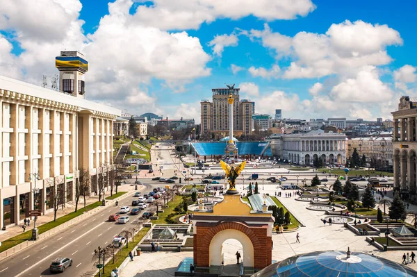 2021年4月1日 乌克兰基辅独立广场 — 图库照片