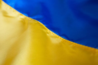 Tasarım amacı için İpek sallayan Ukrayna ulusal bayrak arkaplanı