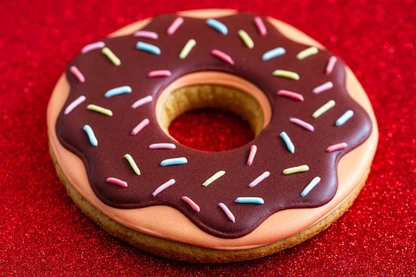 목적으로 아이스 도넛의 형태로 만든다 — 스톡 사진