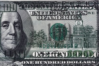 Tasarım amaçlı yeni 100 dolarlık banknotun bir parçası.