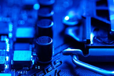 Anakart fırınının parçalarının kapatılması