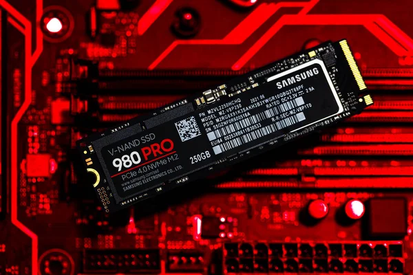 2021 Samsung Ssd 980 Pro Pcle Nvme Motherboard Background — 스톡 사진