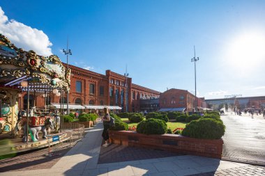 Lodz, Polonya - 8 Ağustos 2022: Polonya 'daki İmalat Merkezi