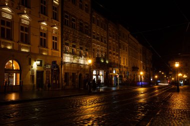 Lviv, Ukrayna - 12 Ekim 2022: Lviv City cente night