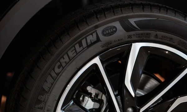 2022年10月17日 乌克兰利沃夫 关闭新的Michelin轮胎 — 图库照片