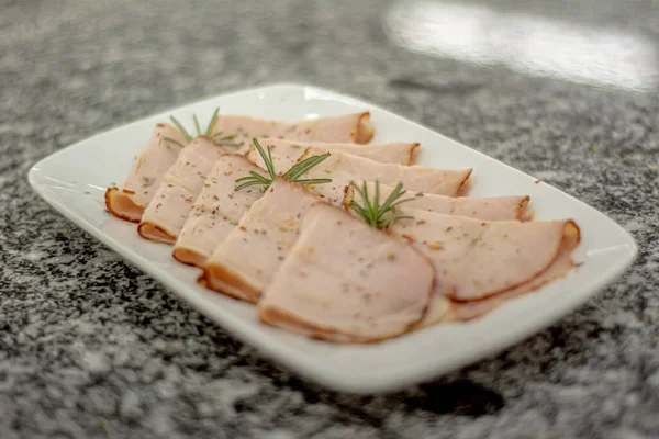 Biftek gurmesi yemeğini kapat.