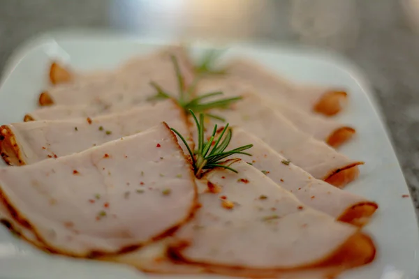 Biftek gurmesi yemeğini kapat.