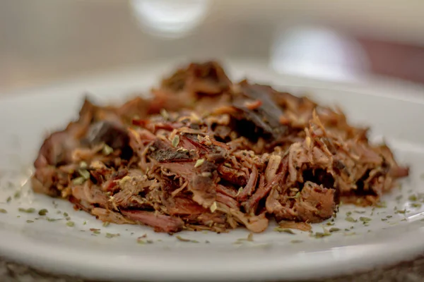 Biftek gurmesi yemeğini kapat.