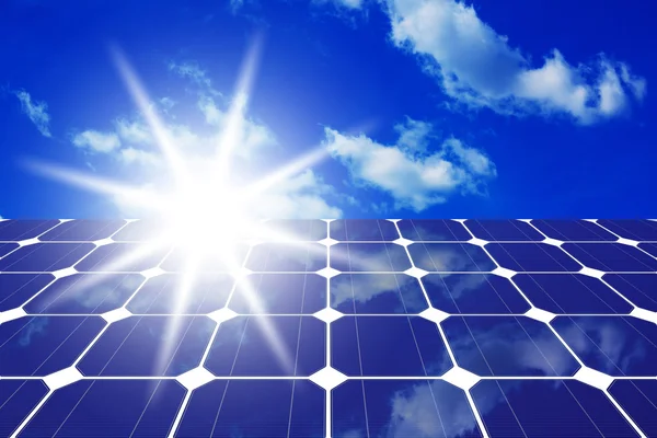 Solar panels with sun — Stock Photo, Image