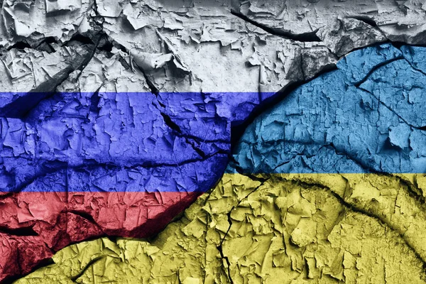 Kırık duvarda Rusya ve Ukrayna bayrakları var. Ukrayna çatışma konsepti. 3B illüstrasyon