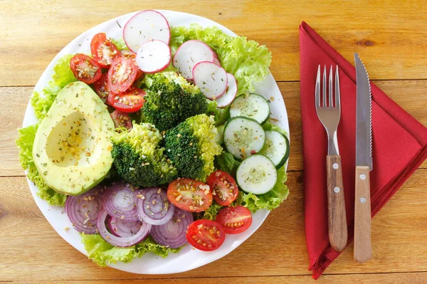 Healthy Eating Plate Avocado Salad Vegetables Rustic Wooden Table Vegetarian —  Fotos de Stock