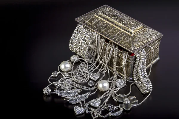 Biżuteria srebrna — Zdjęcie stockowe
