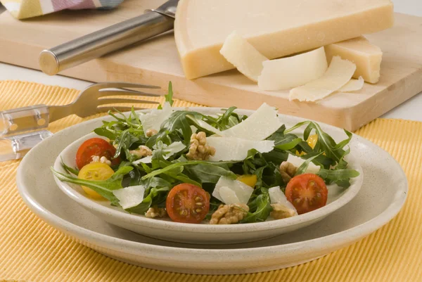 Rocket and parmesan salad. — Stock Photo, Image