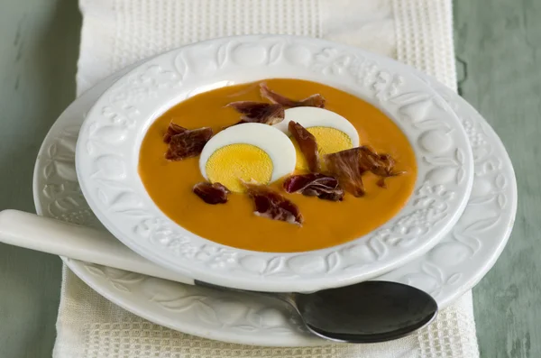 Spanska cuisune. Salmorejo. — Stockfoto