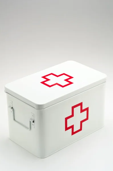 Коробка первой помощи — стоковое фото